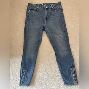 Good American good legs button leg jeans size 16